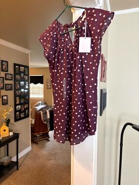 Polka Dot Sleeveless Blouse in Plum and Ivory